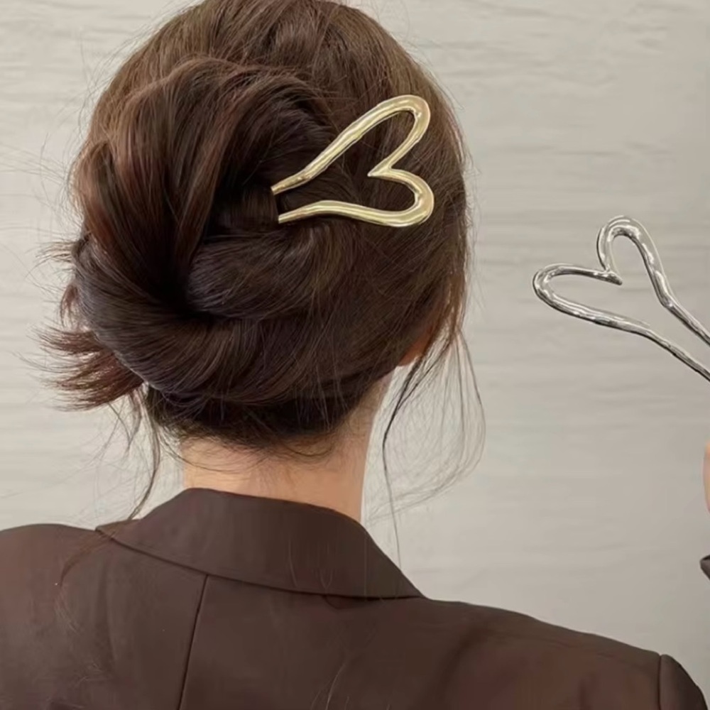 Gold Heart Hair Clip